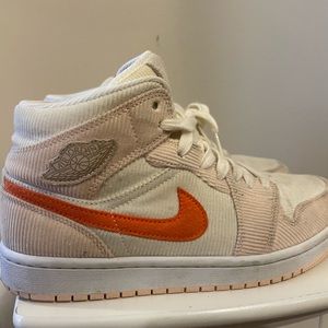 Nike Jordan Mid Corduroy